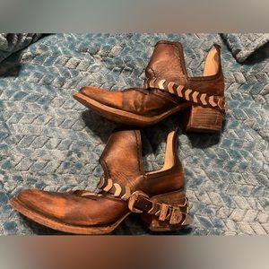 Freebird blade size 9